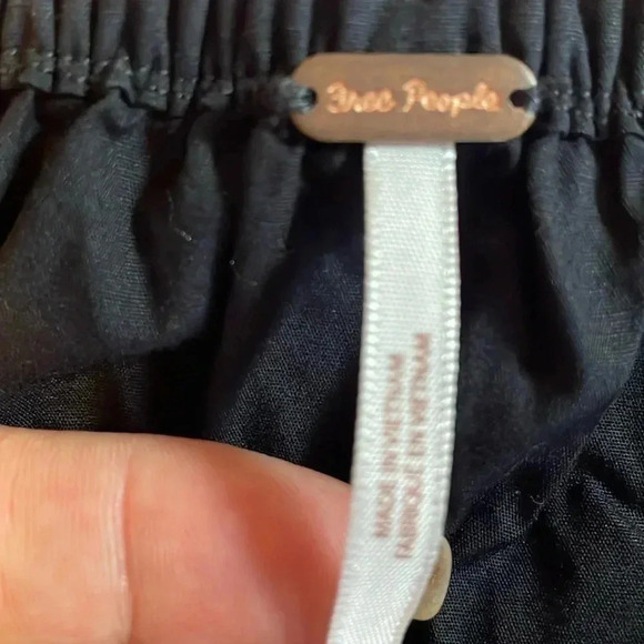 Free people head over heeels off shoulder blouse - Picture 11 of 11